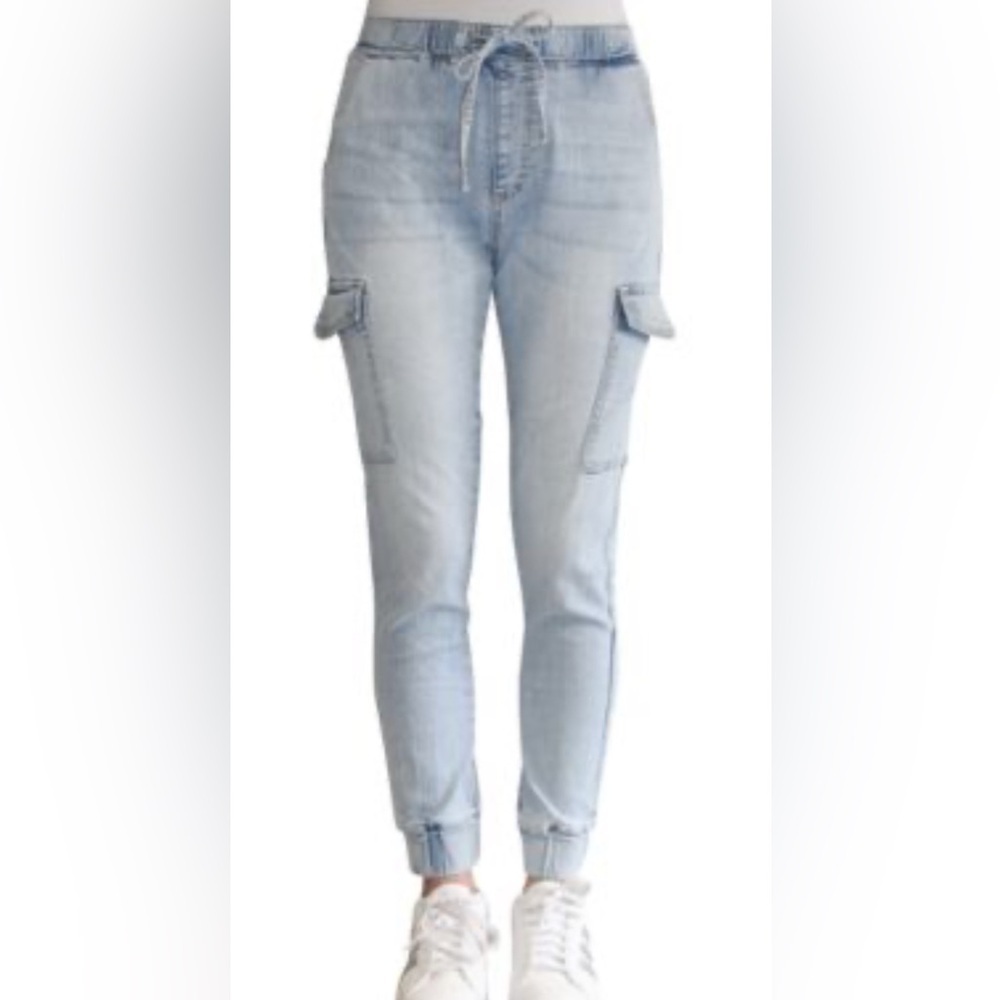 Almost Famous casual stretch trendy pockets denim jogger cargo style jeans M